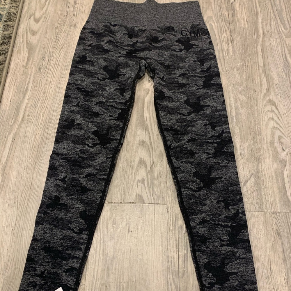 GYMSHARK camo seamless leggings
